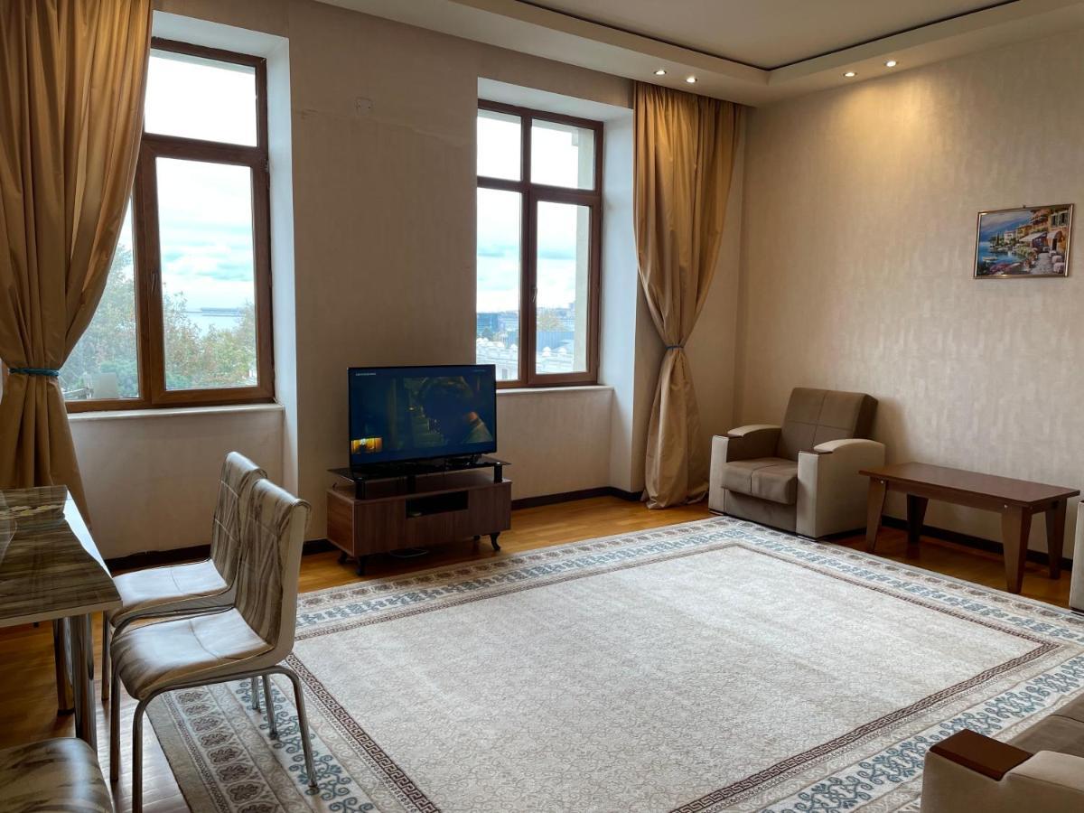 Gloriya Boulevard Apartment By Bakuapart Екстериор снимка